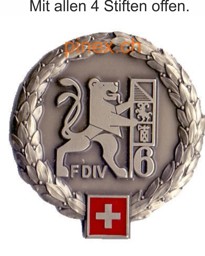 Picture of Felddivision 6  Emblem Schweizer Armee. Mit allen 4 Stiften offen. Auf Styropor aufgesteckt für den Versand.
